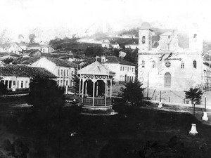 Igreja de São Luiz Paraitinga - Histórica - Igreja de São Luiz Paraitinga - Histórica